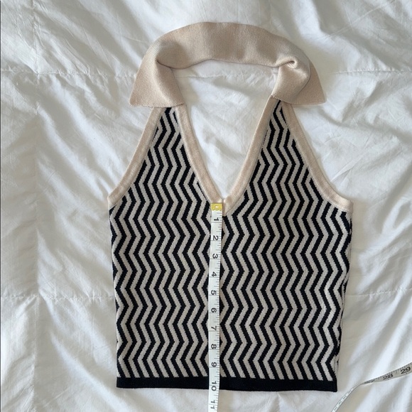 Altar’d State Black and Cream Chevron Knit Top size small - Picture 5 of 7